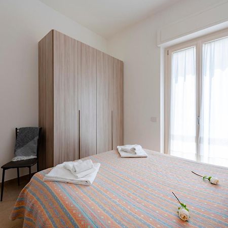 La Suite 2 Ondina Viareggio 200M From Sea - Happy Rentals Exteriér fotografie