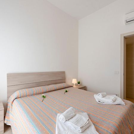 La Suite 2 Ondina Viareggio 200M From Sea - Happy Rentals Exteriér fotografie
