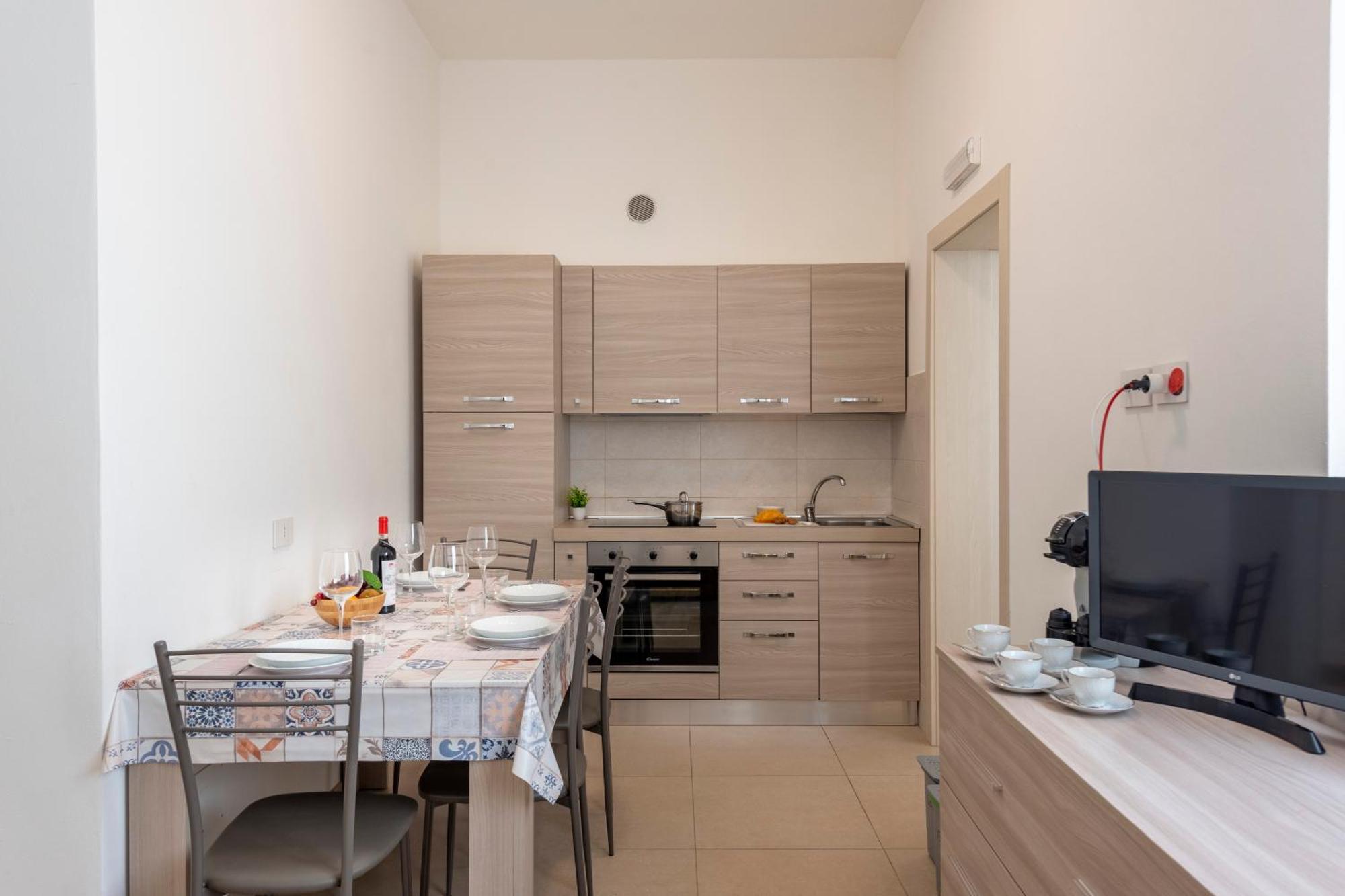 La Suite 2 Ondina Viareggio 200M From Sea - Happy Rentals Exteriér fotografie