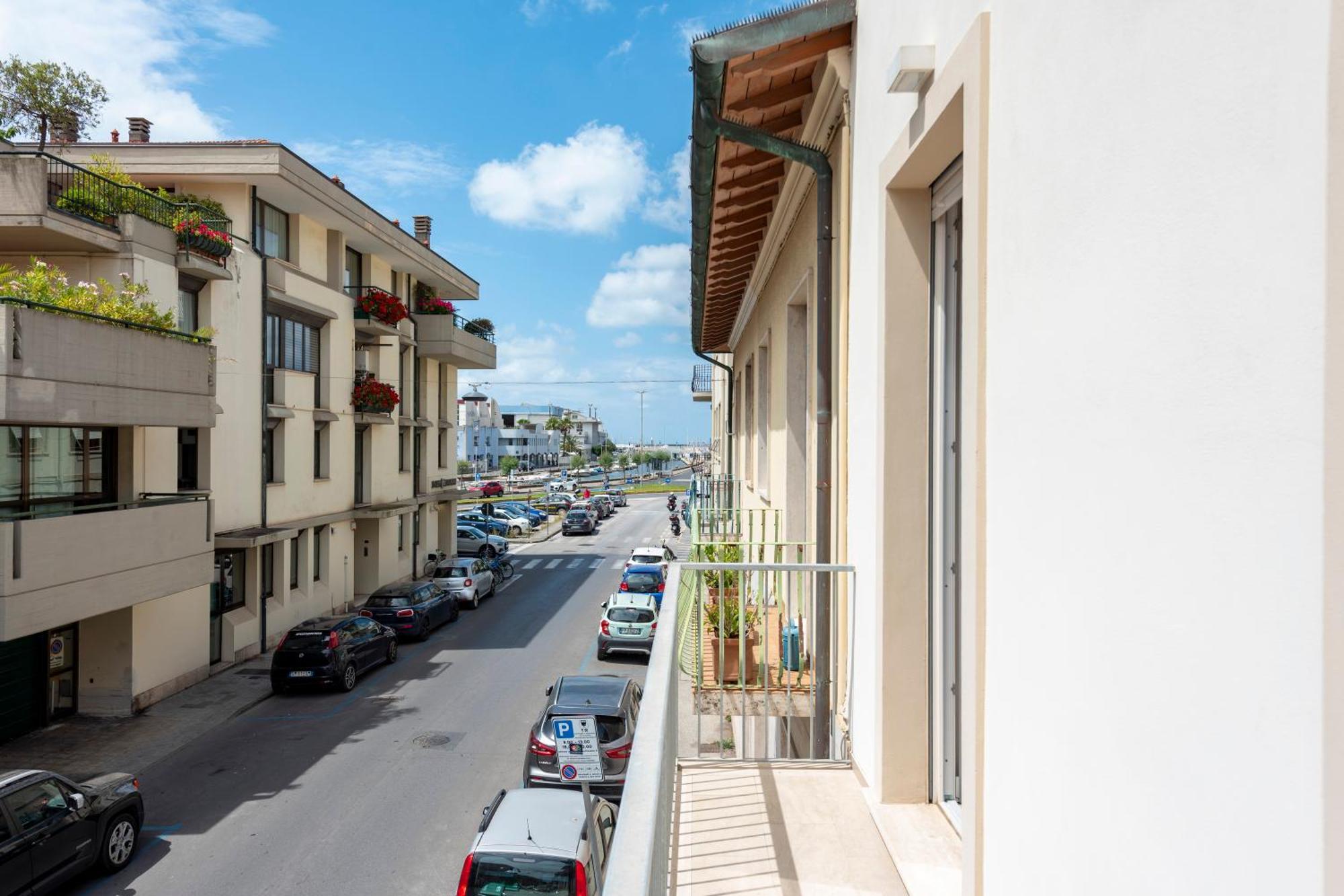 La Suite 2 Ondina Viareggio 200M From Sea - Happy Rentals Exteriér fotografie
